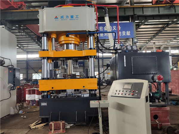 粉末鹽（yán）磚成型液壓機