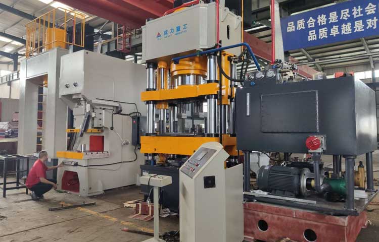 鹽磚成型（xíng）液壓機